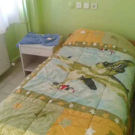 Hostel Artemis Yoruk *